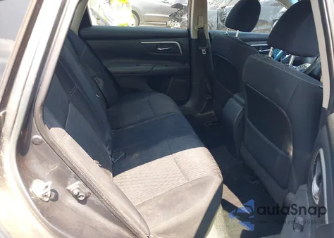 2018 Nissan Altima 2.5 Sv z USA, uszkodzony, nr VIN 1N4AL3AP9JC160263